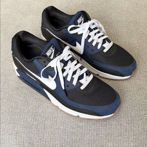 Nike Men's Sneakers - Navy, Black & White